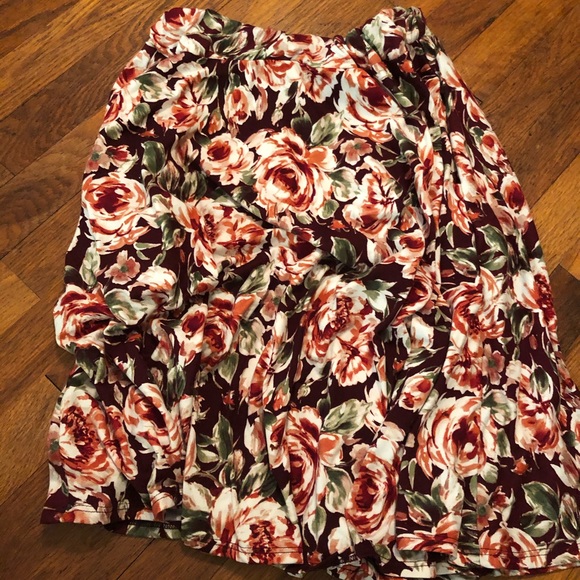 Floral midi skirt with pockets - Picture 1 of 2
